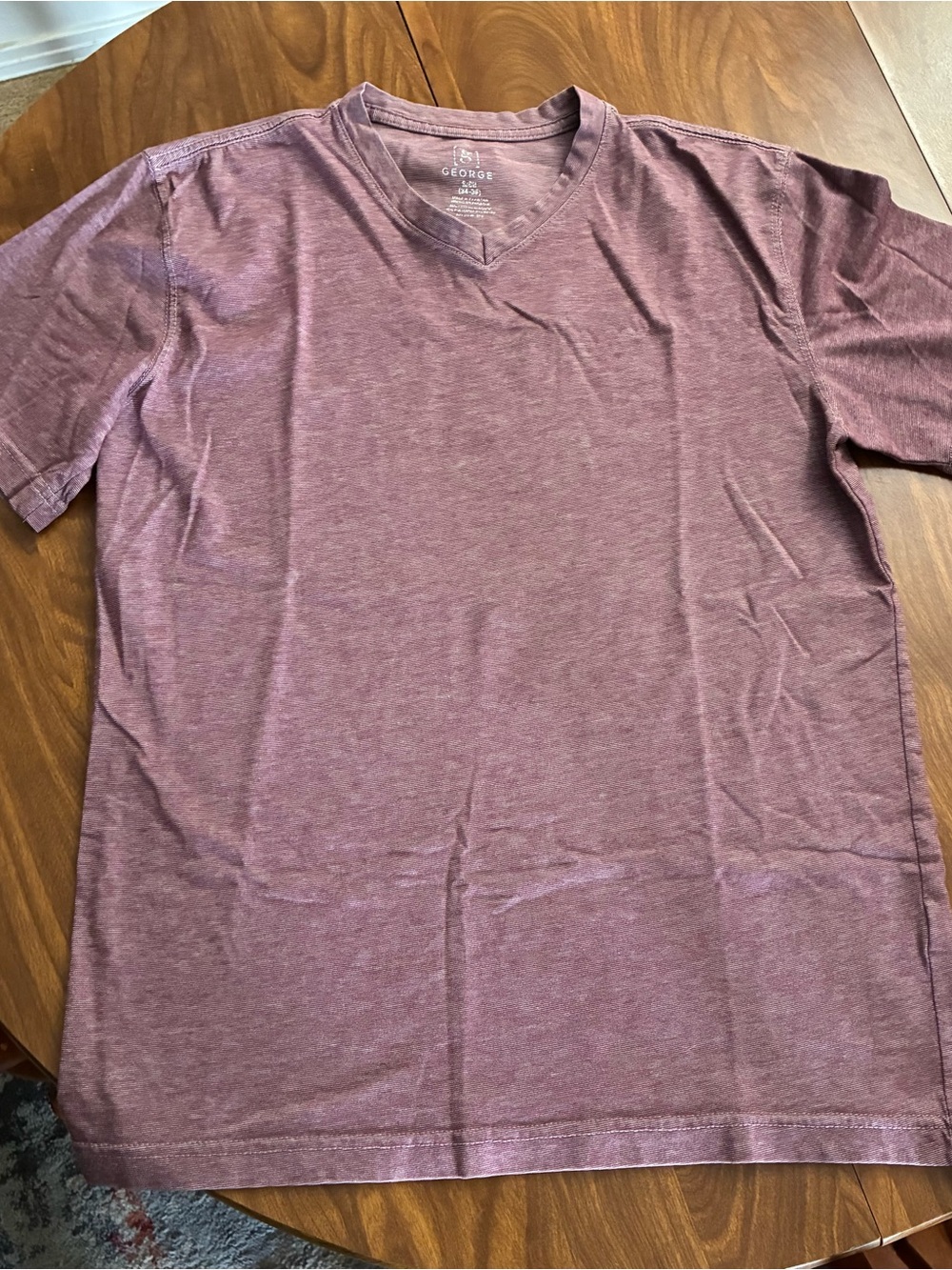 George Men's Short Sleeve V-Neck T-Shirt - Burgundy